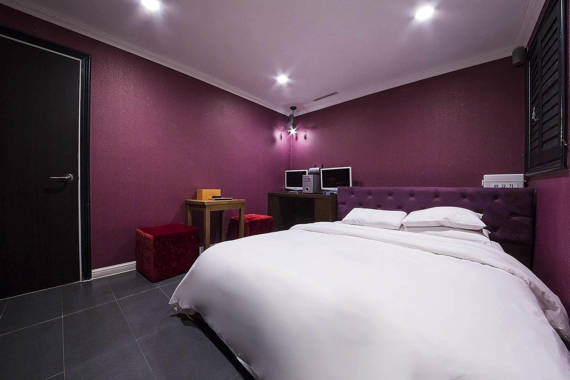 Mate Hotel Seoul Gimpo Exteriör bild
