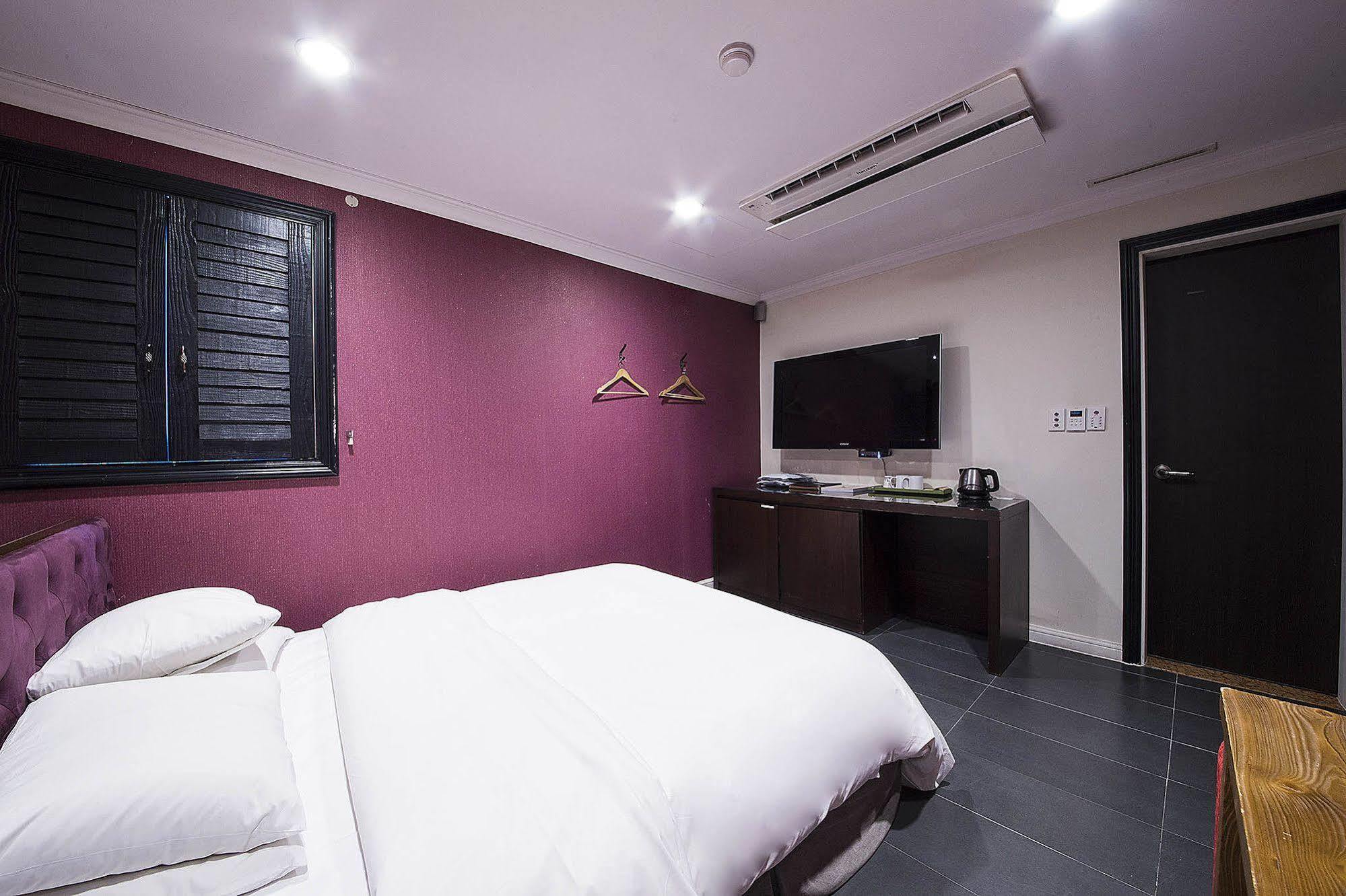Mate Hotel Seoul Gimpo Exteriör bild