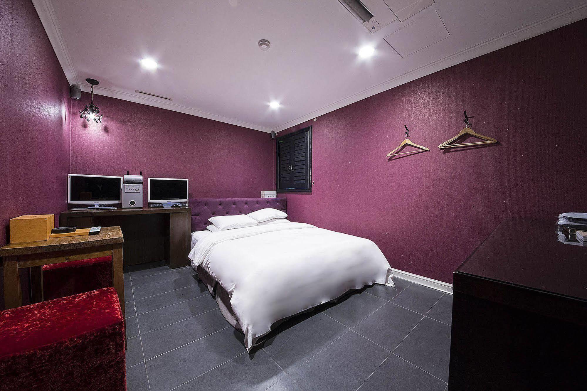 Mate Hotel Seoul Gimpo Exteriör bild